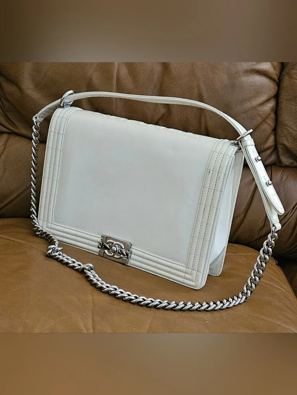 Chanel Boy Cream Leather High-End Luxury Chain Shoulder Bag (LIMITED EDITION)